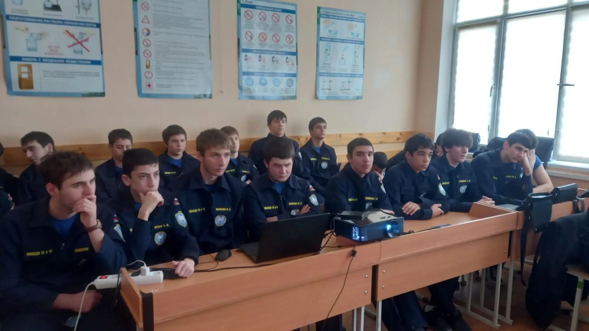 Анатомия подвига. Полицейские истории