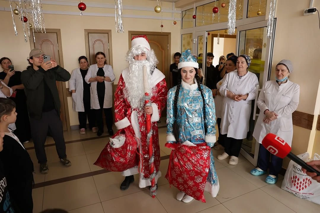 Благотворительная акция «Десант Дедов Морозов»