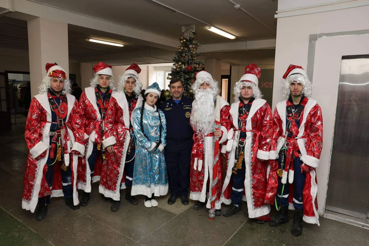 Благотворительная акция «Десант Дедов Морозов»