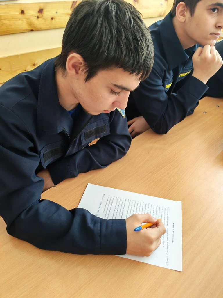 Классный час посвящённый Дню космонавтики