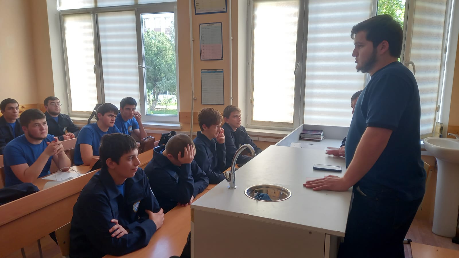 Профилактическая беседа со студентами