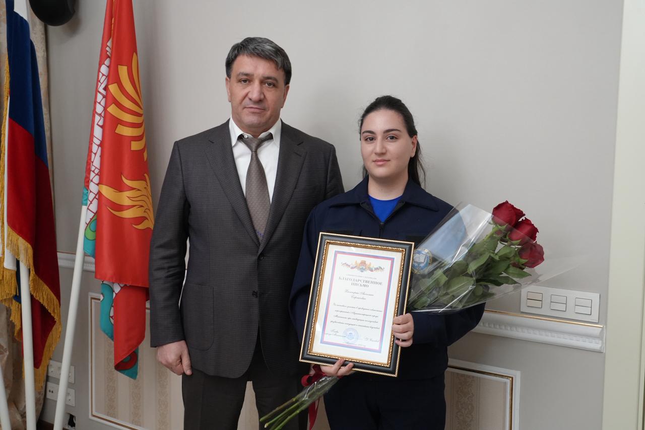 Встреча Главы г. Махачкала со студентами-спасателями ЧПОУ "Колледж ГО и ЧС"